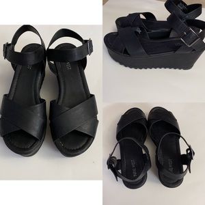 Nine West Platform Sandals
